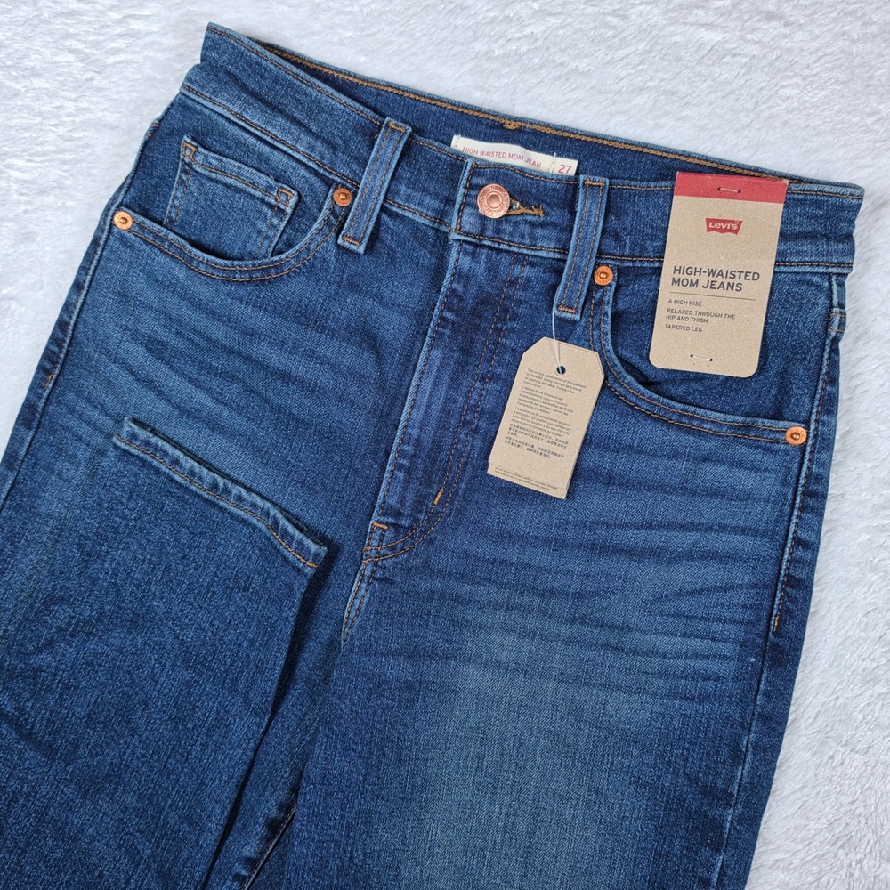 NEW Levis High Waisted Mom Jeans Womens 27X29 Blue Tapered Leg Stretch 269860002